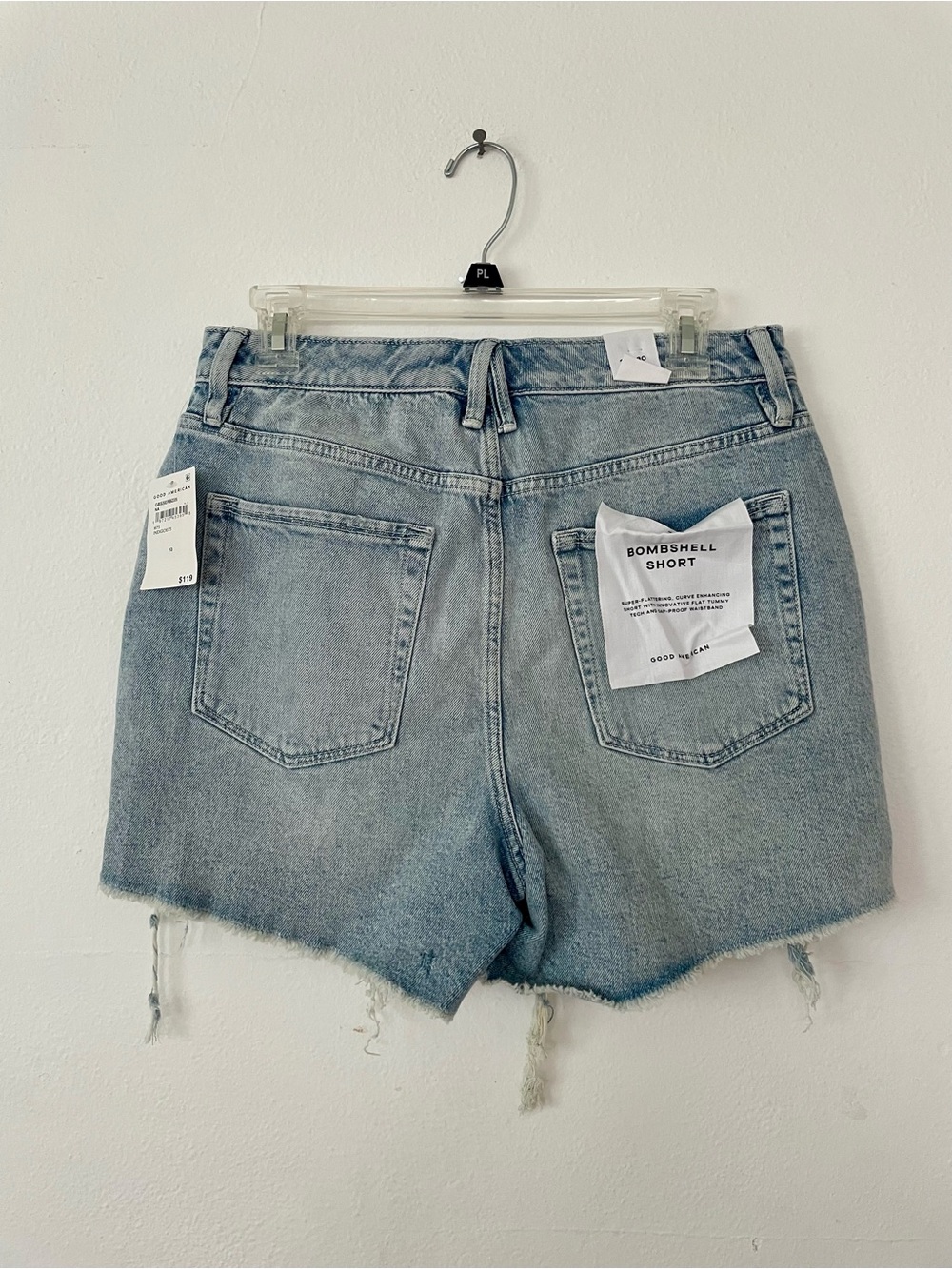 NWT - Good American Bombshell Shorts - Picture 2 of 4